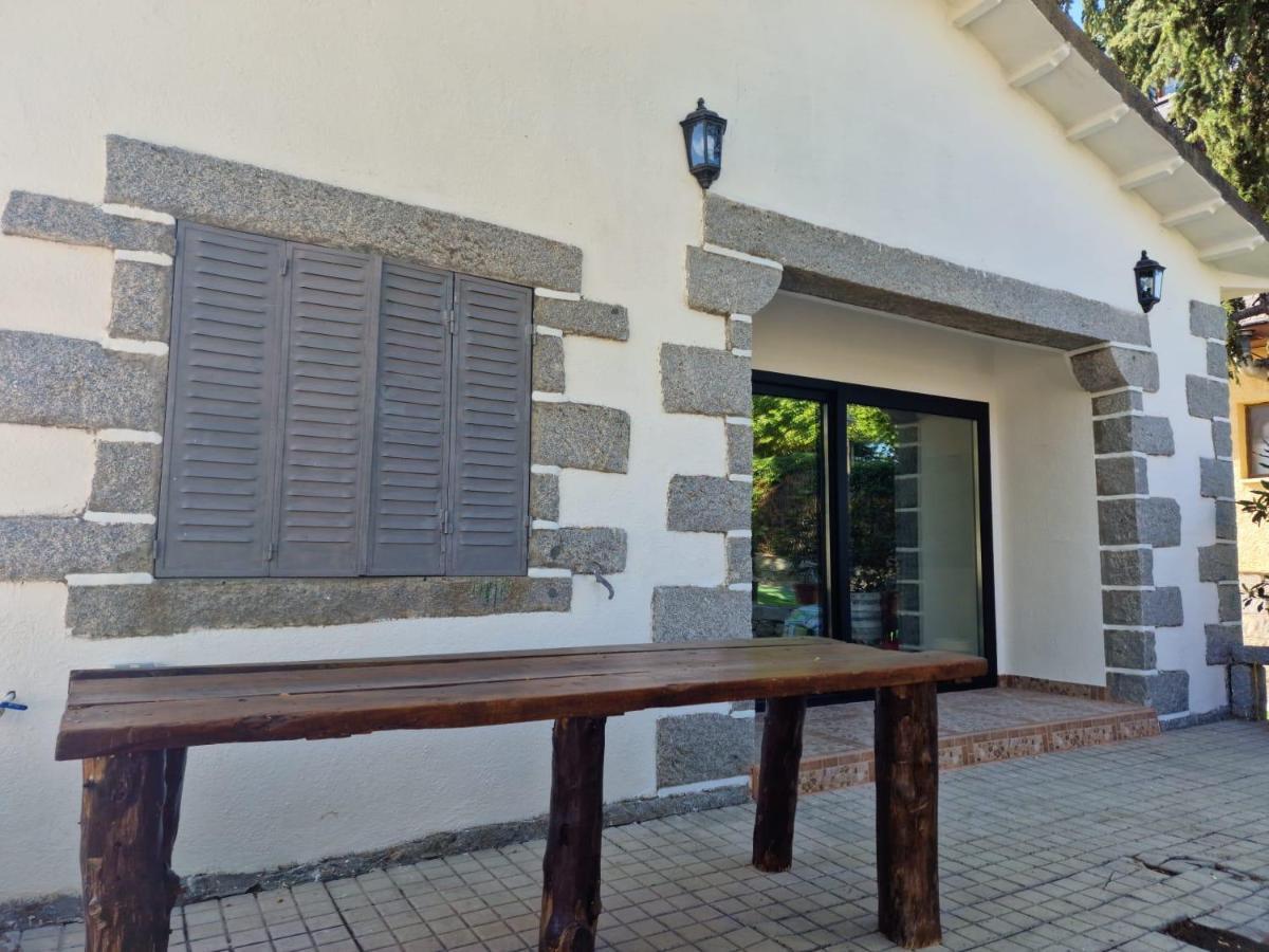 El Nido Del Aguila Hotel Las Gacelas, Becerril เบเซร์ริล เด ลา เซียรา ภายนอก รูปภาพ